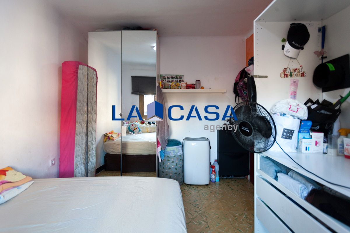 Flat for sale in L'Hospitalet de Llobregat  with Terrace and Balcony