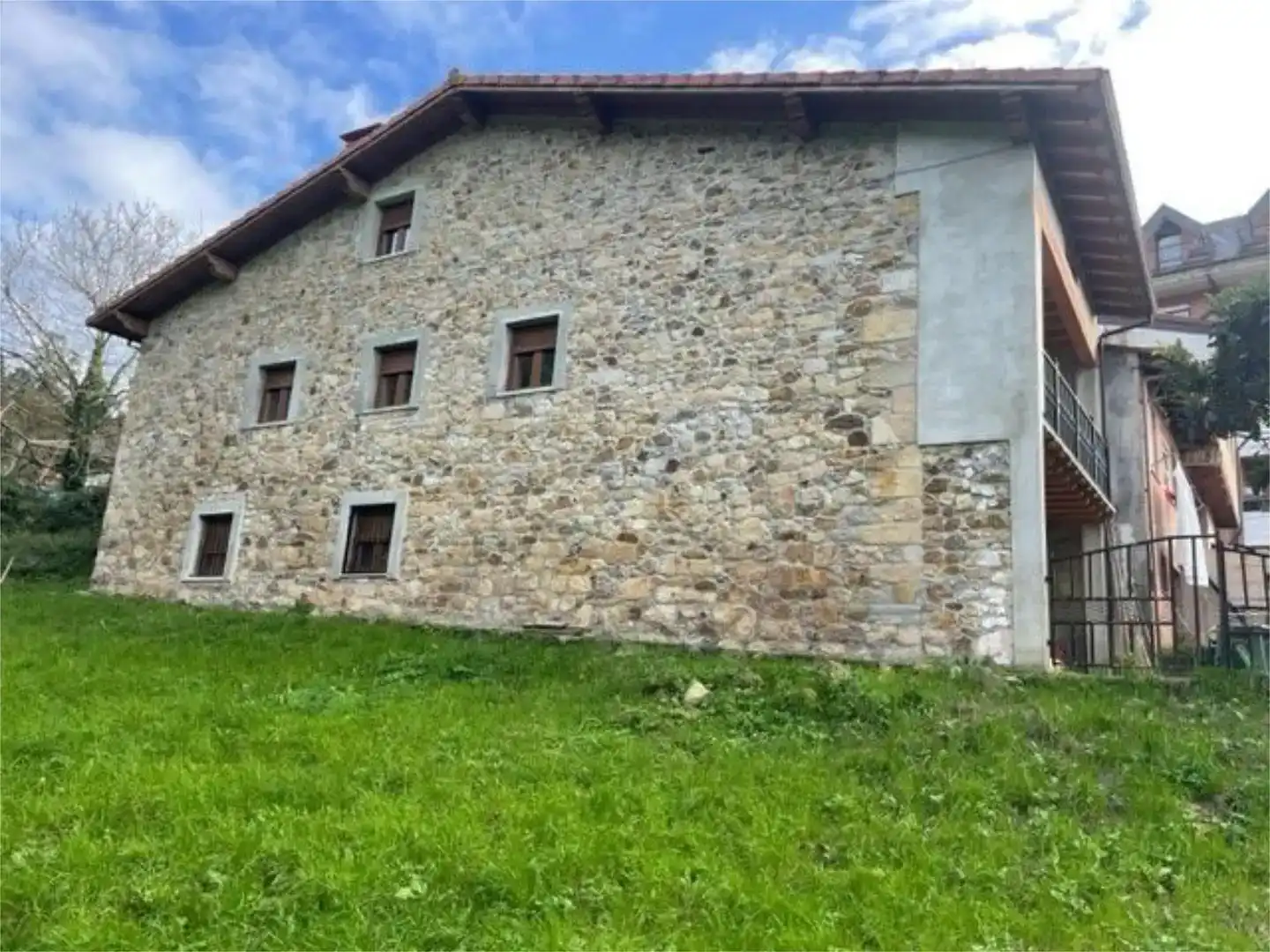Vista exterior de Piso en venta en Limpias con Jardín privado