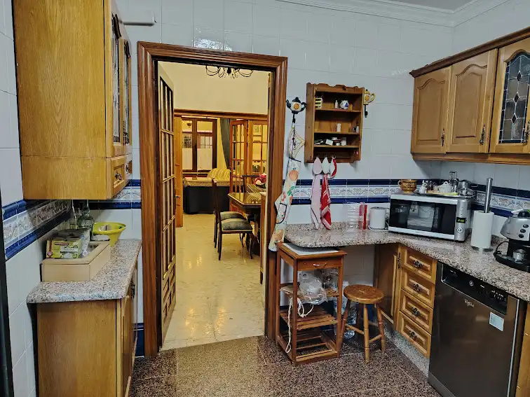 Cuina de Casa o xalet en venda en Linares amb Aire condicionat, Calefacció i Terrassa