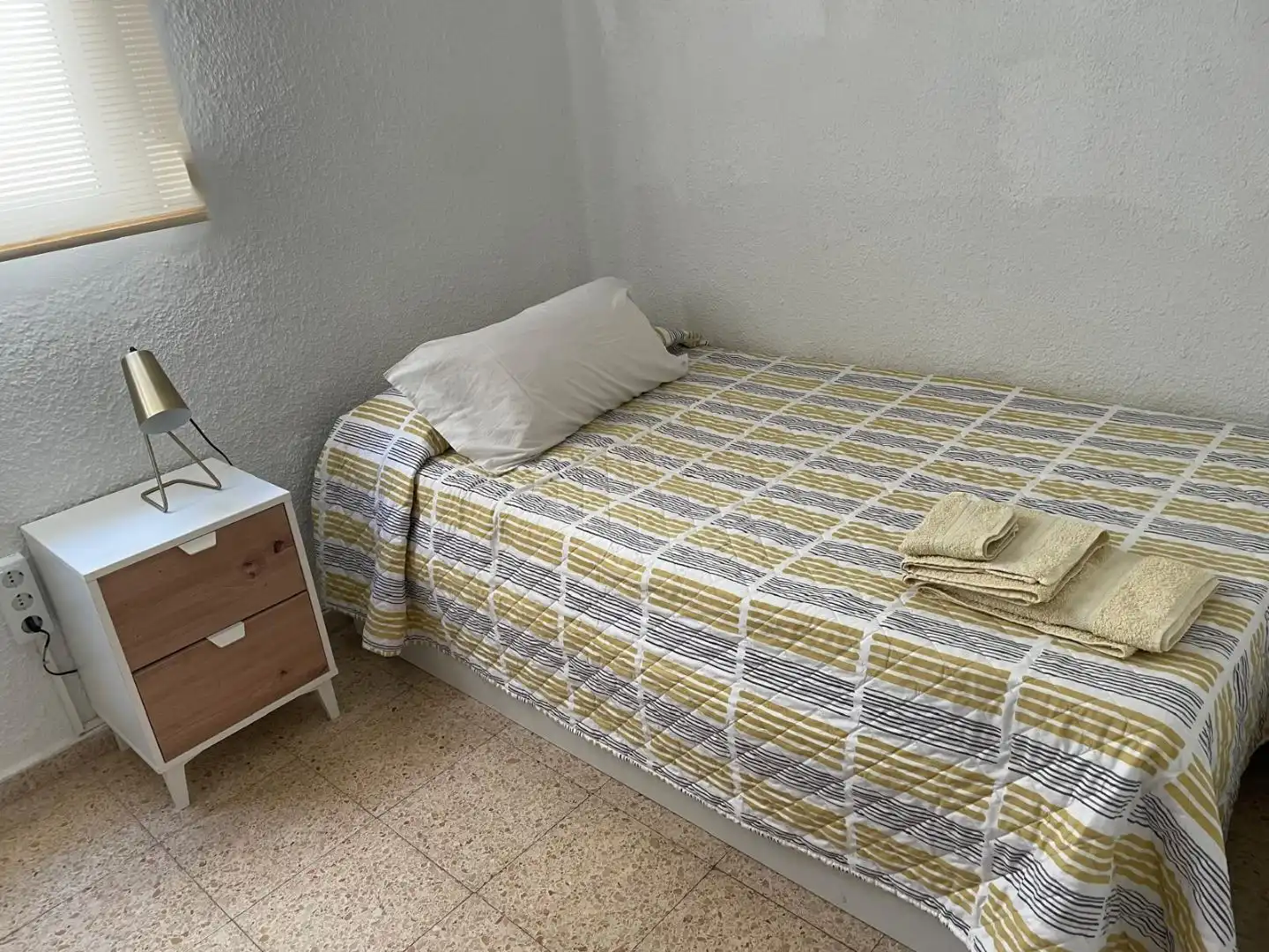 Schlafzimmer von Wohnung zur Miete in Alboraya mit Klimaanlage, Parkett und Möbliert
