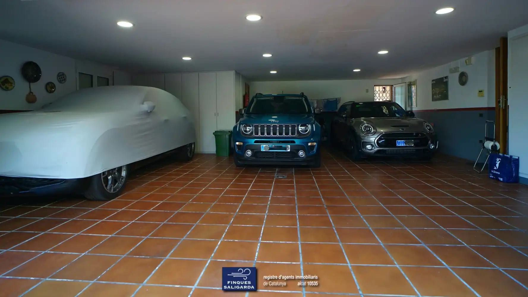 Parking de Casa o chalet en venta en Canovelles con Aire acondicionado, Calefacción y Terraza