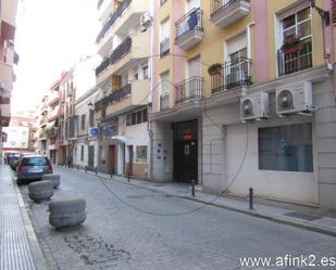 Garage to rent in Rafael Guillén, Centro