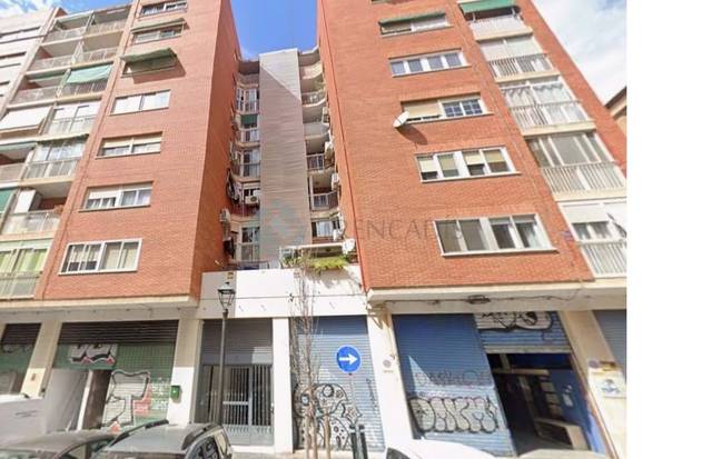 Piso en Venta en CALLE FUENCALIENTE Nº PLANTA  PUERTA en La Creu del Grau