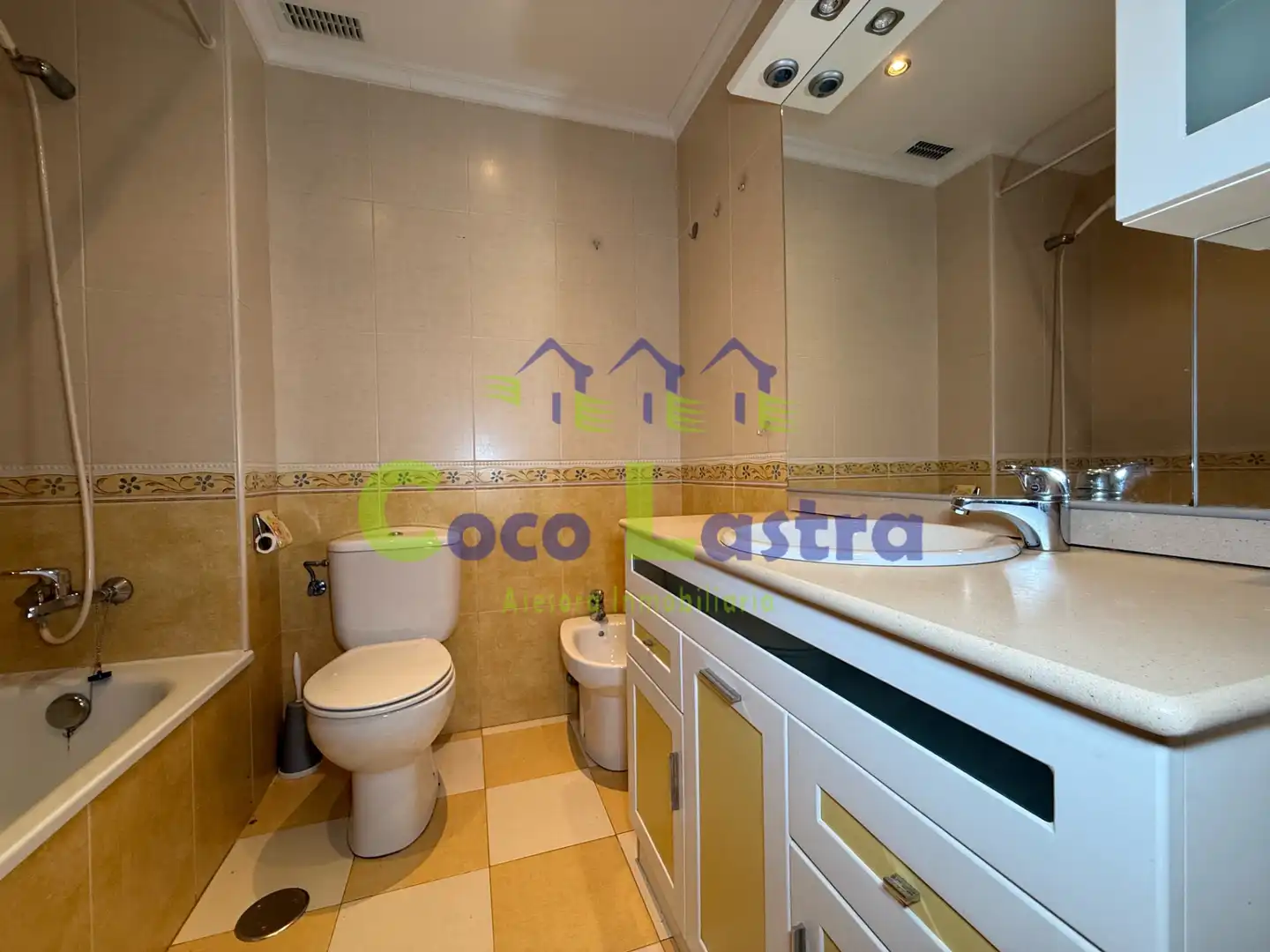 Flat for sale in Calle Teso de la Feria, Guijuelo