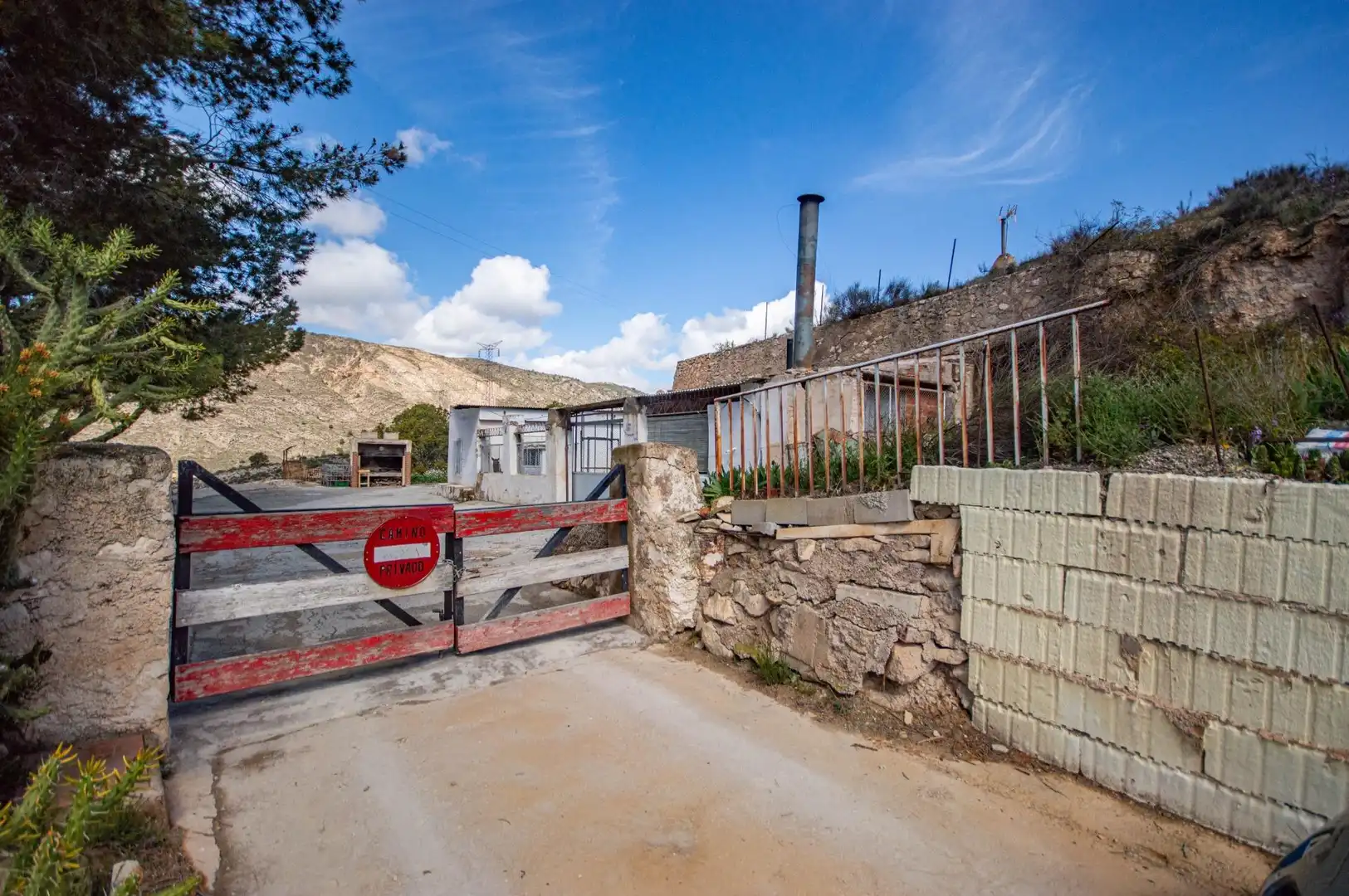 Casa o chalet en venta en FIGUERALET EL, 16, Petrer