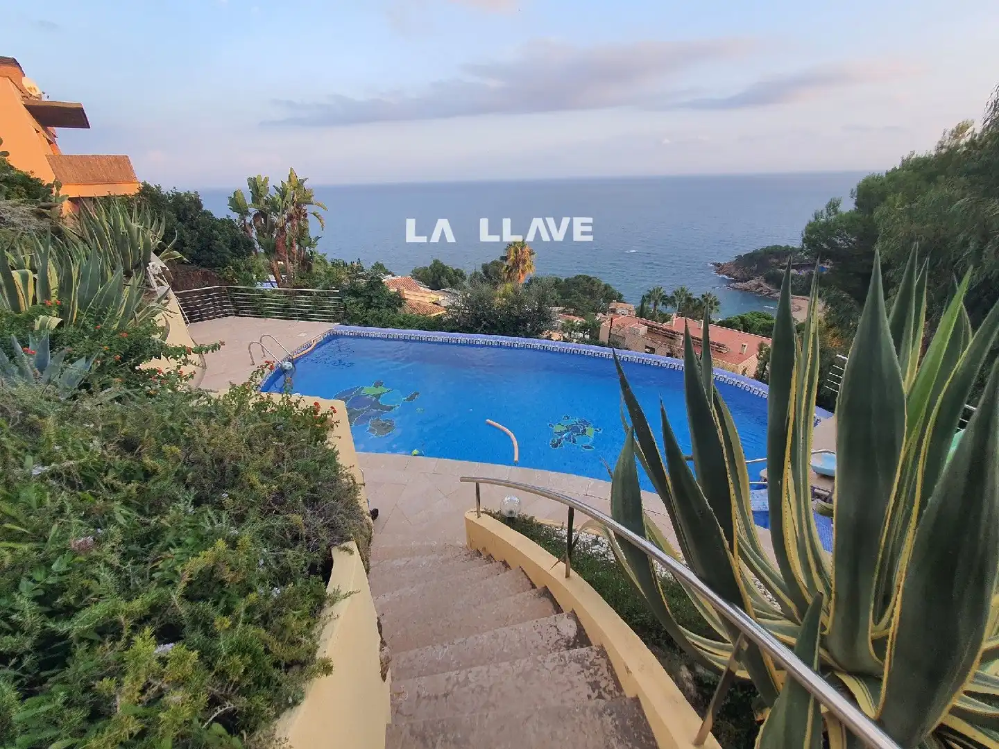 Piscina de Casa o chalet en venta en Blanes con Aire acondicionado, Calefacción y Terraza