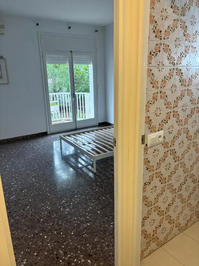 Appartamento con terrazza in affitto a Carrer del Mestre Antoni Nicolau, imagen 4