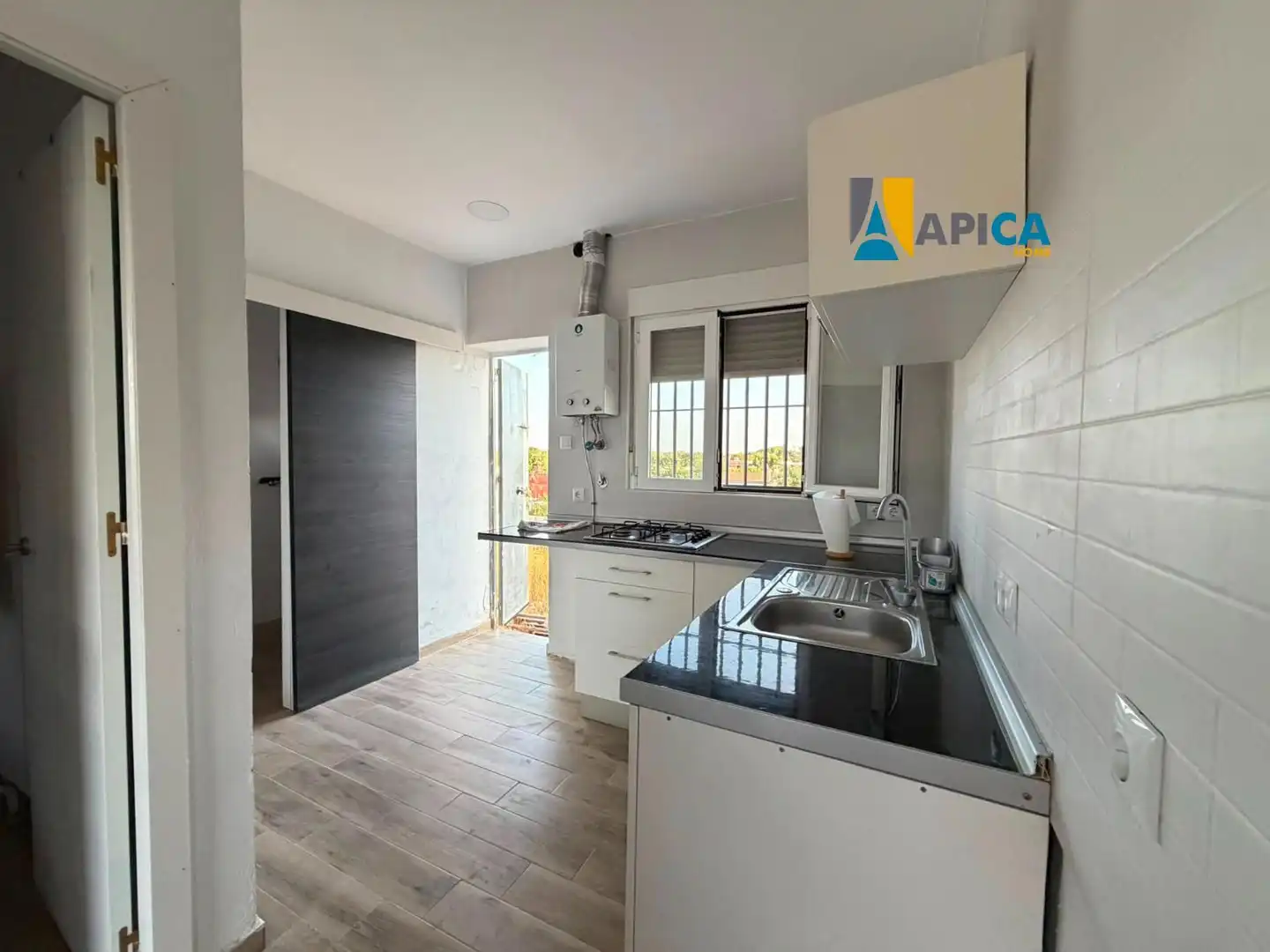 Cuina de Casa o xalet en venda en Chiclana de la Frontera