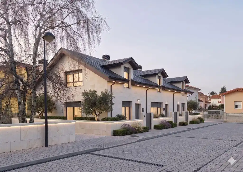 Vista exterior de Casa o chalet en venta en Torrelavega  con Calefacción, Terraza y Trastero