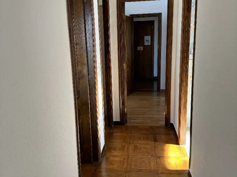 Wohnung zum Verkauf in Ourense Capital  mit Balkon
