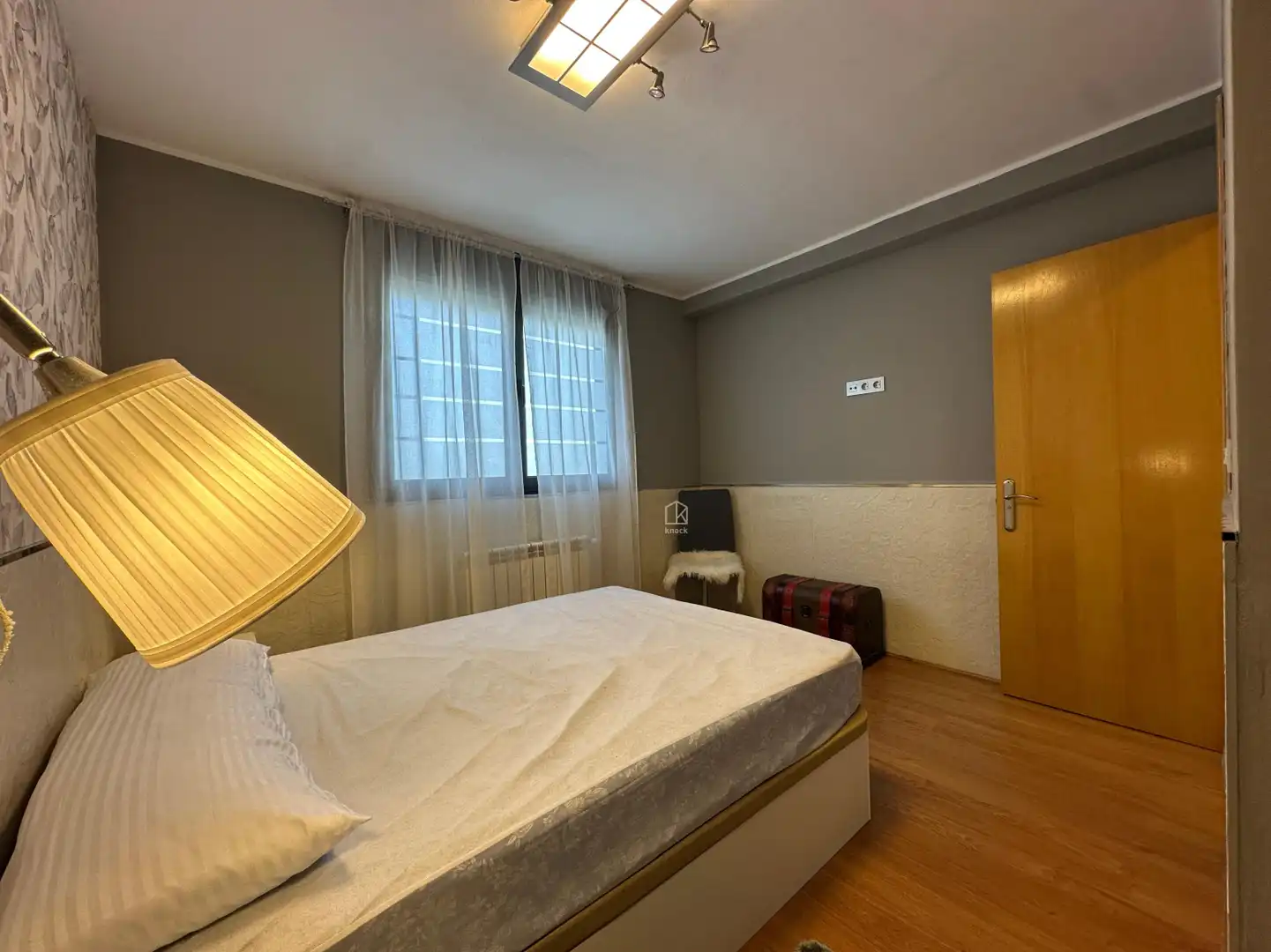 Flat for rent in Oviedo - Calle Tomás Crespo Frígilis, La Ería