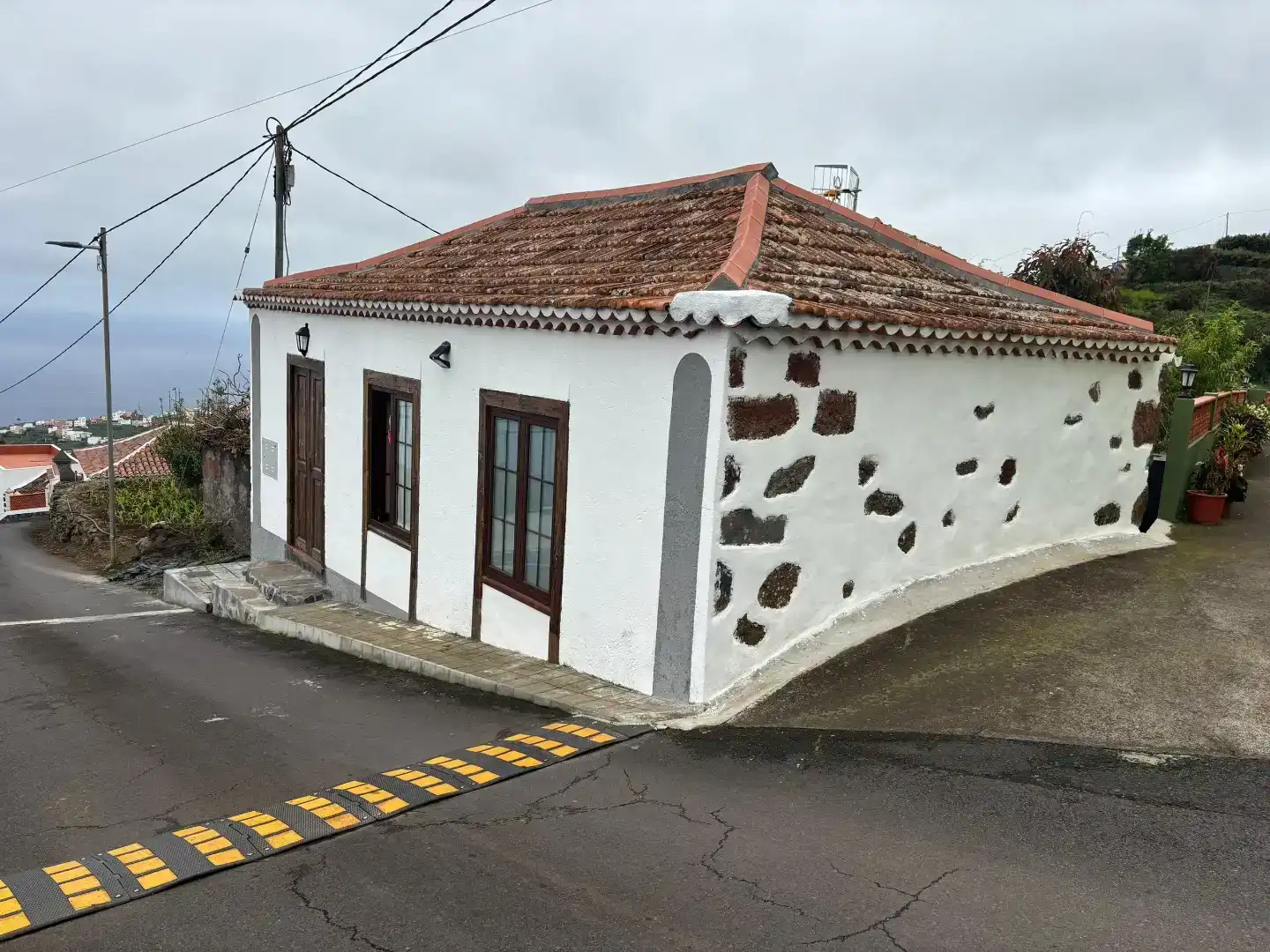 Vista exterior de Estudio en venta en Barlovento con Amueblado, Horno y Lavadora