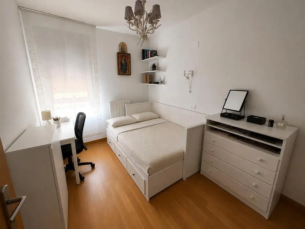 Dormitori de Casa o xalet en venda en Zaragoza amb Aire condicionat, Calefacció i Jardí privat
