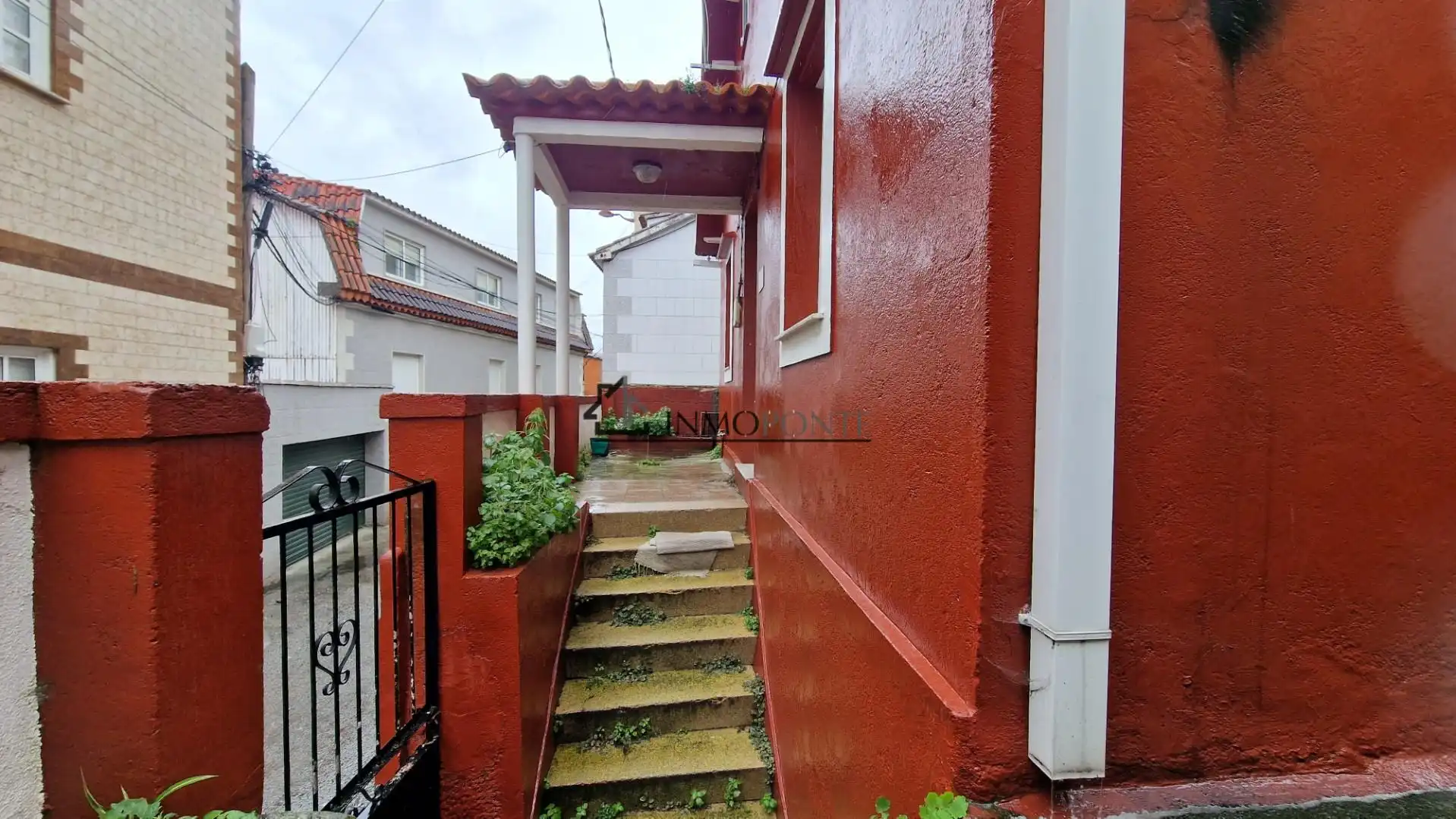 Vista exterior de Casa o chalet en venta en Marín con Calefacción y Terraza