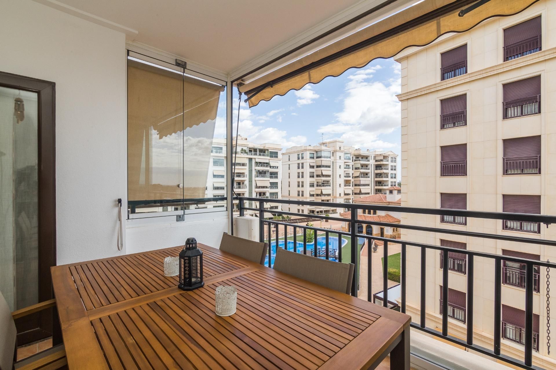 Flat for sale in Calle LOUIS PASTEUR, El Raval - Portes Encarnades, Elche ciudad