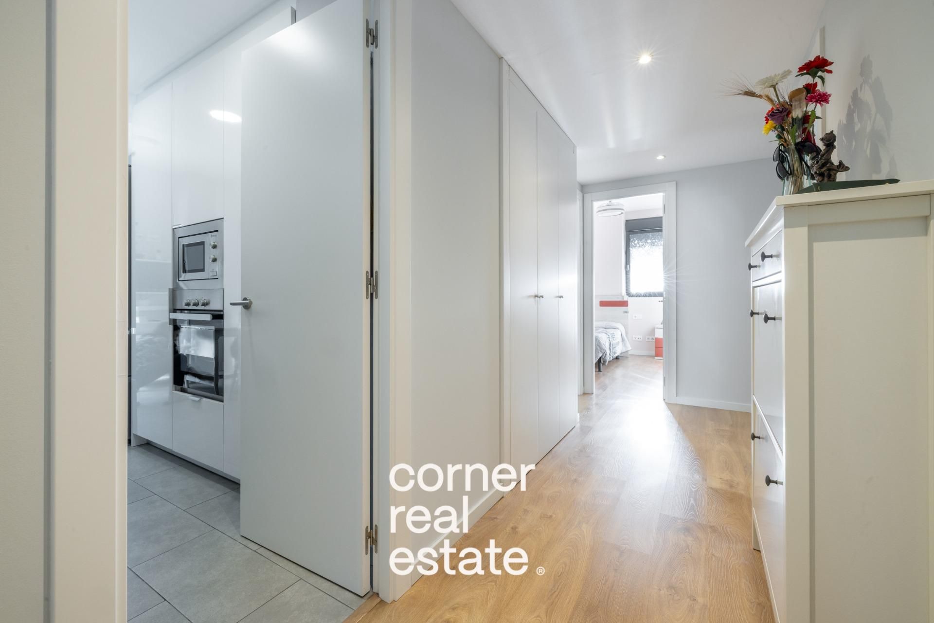 Vista exterior de Planta baixa en venda en Ripollet amb Calefacció, Jardí privat i Parquet