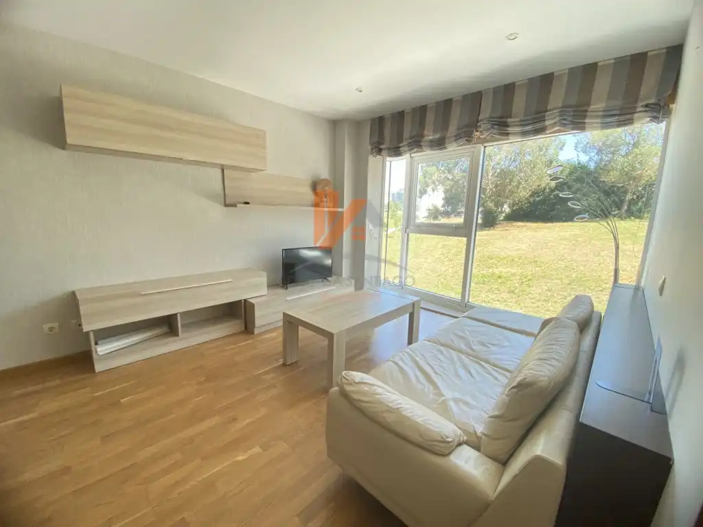 Sala de estar de Piso de alquiler en Santiago de Compostela  con Amueblado, Horno y Lavadora