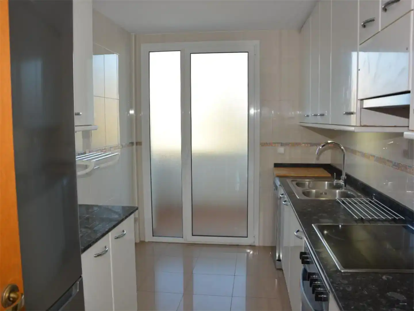Küche von Wohnung zur Miete in Sitges mit Klimaanlage, Schwimmbad und Balkon