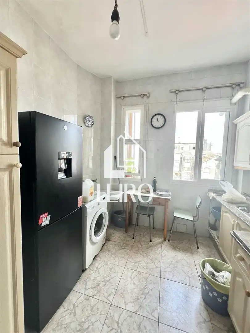 Kitchen of Flat for sale in Vilagarcía de Arousa  with Heating