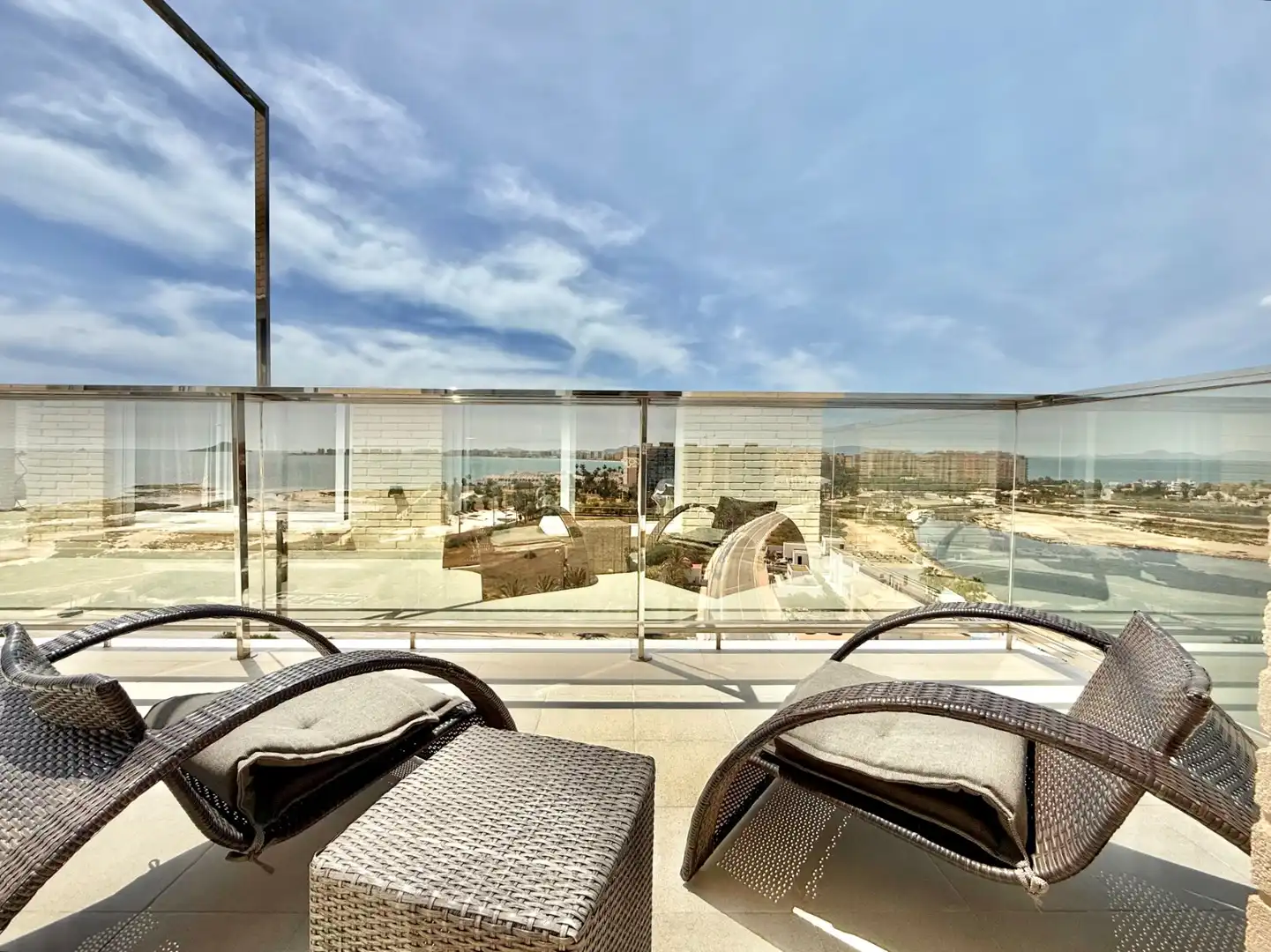 Terraza de Ático en venta en La Manga del Mar Menor con Aire acondicionado, Terraza y Trastero