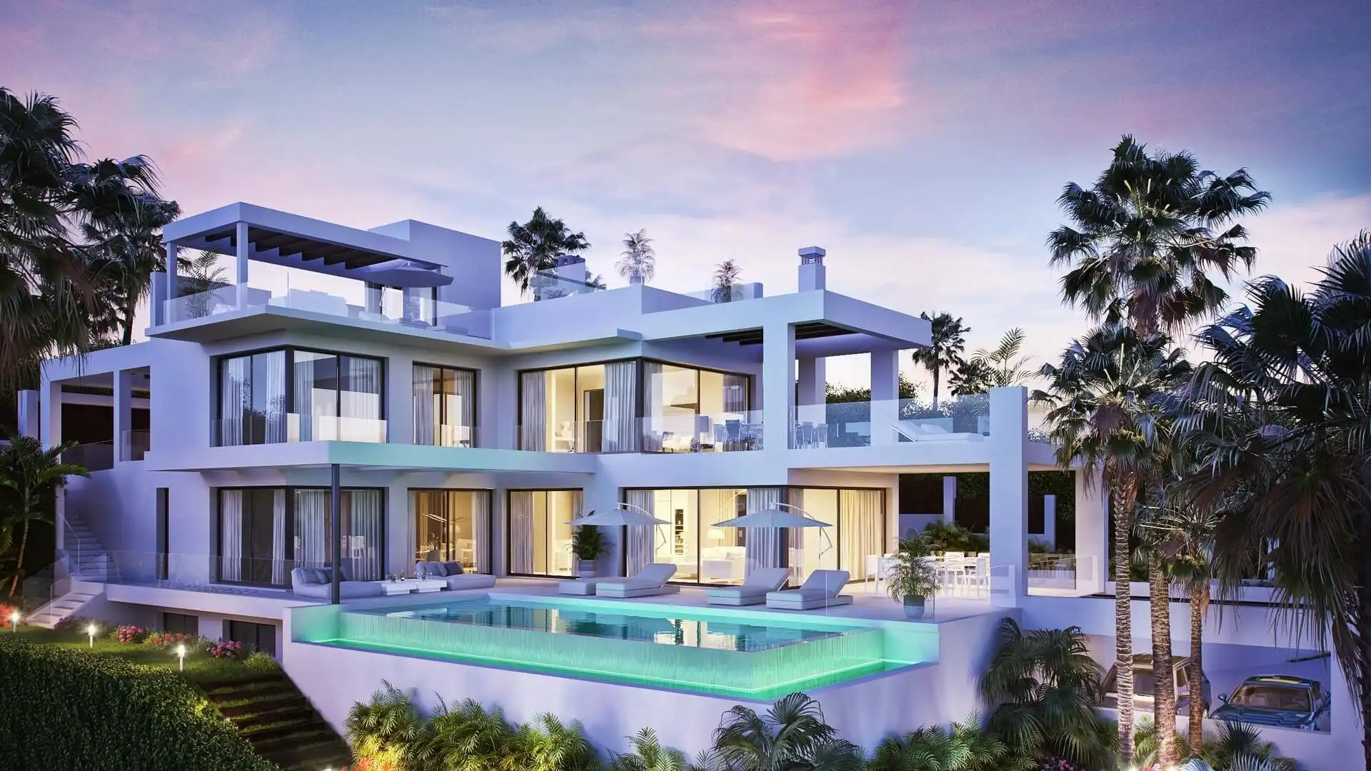 Casa amb piscina en venda a Estepona Pueblo