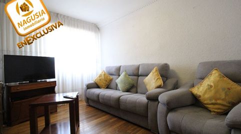 Foto 2 de Piso en venta en Agirre Lehendakaria Kalea, Urbi, Basauri