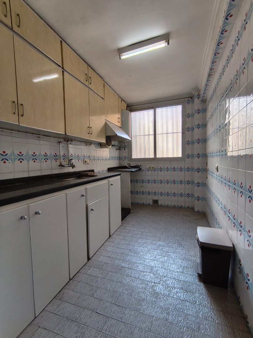 Kitchen of Flat for sale in  Valencia Capital  with Storage room