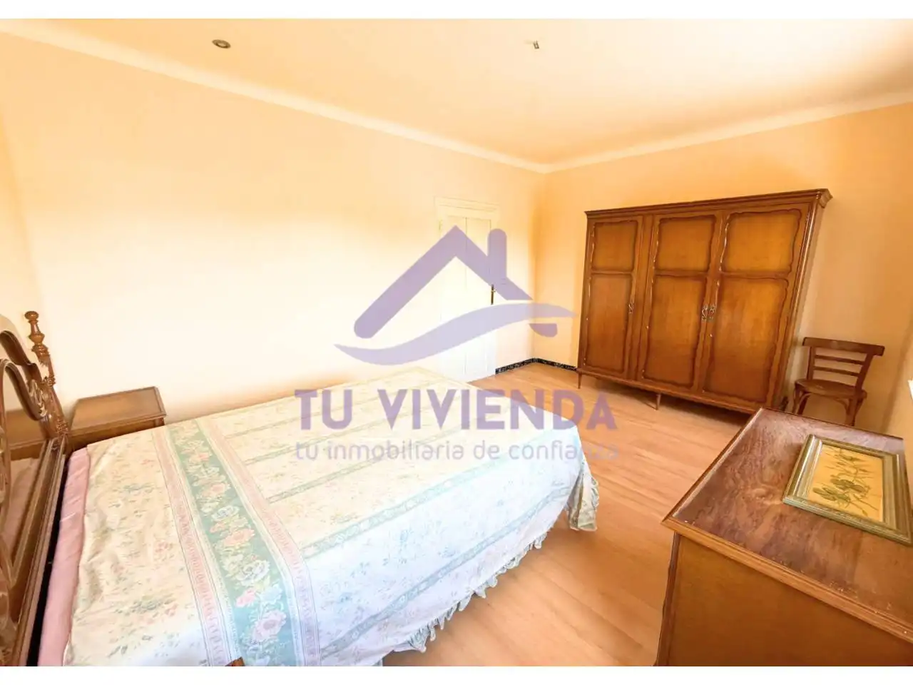 Bedroom of Houses for sale in Poza de la Vega
