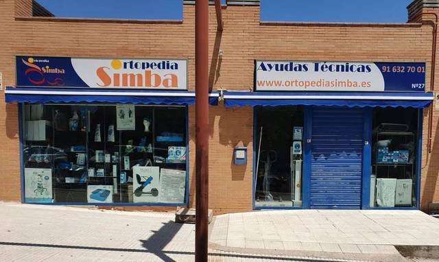 Local comercial en Alquiler en Isabel de Farnesio, 27 en Sector S