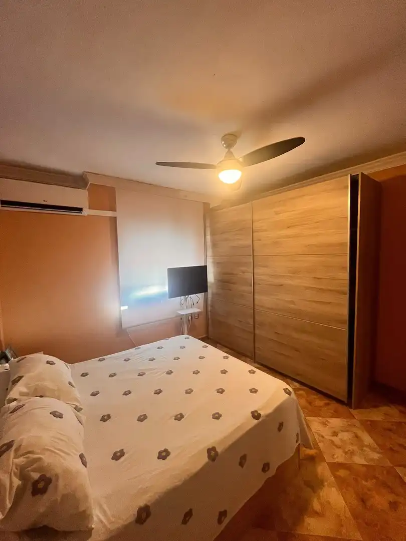 Piso con ascensor en venta en Carretera de Cádiz, imagen 2