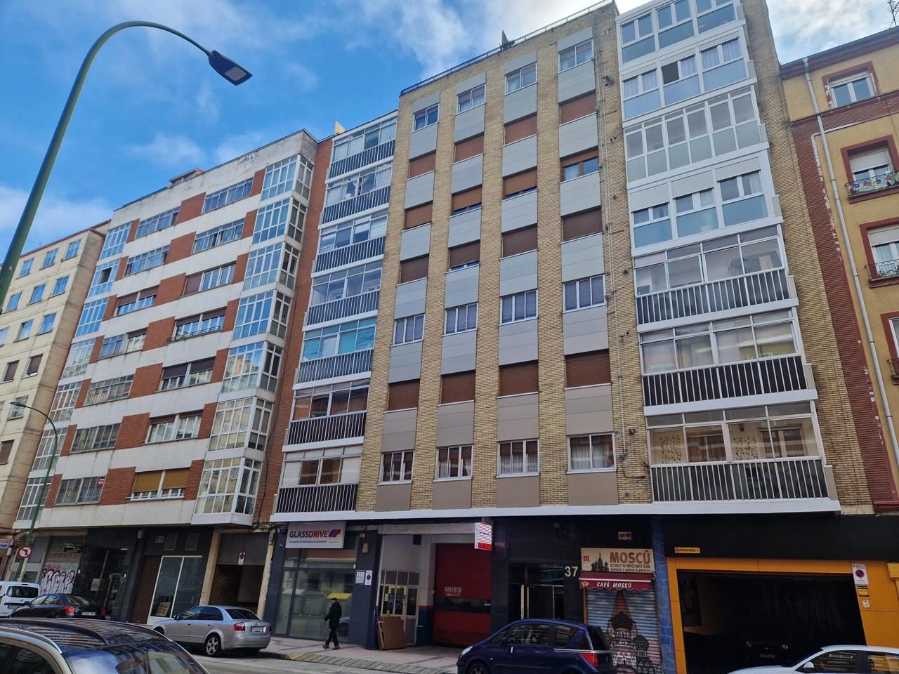 Exterior view of Flat to rent in Burgos Capital  with Heating, Storage room and Furnished