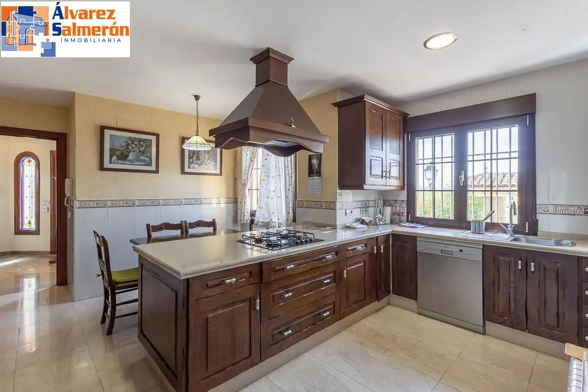 Casa con jardín en venta en Calle MARIANA PINEDA, imagen 26