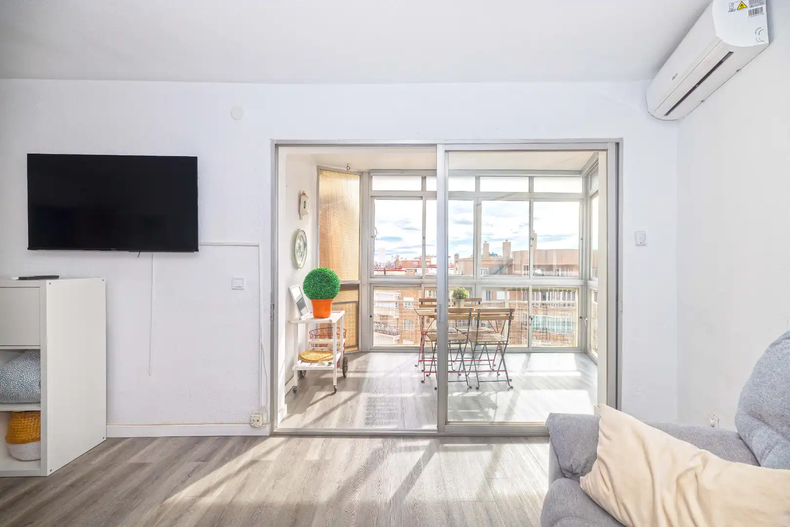 Sala de estar de Piso en venta en Málaga con Aire acondicionado, Calefacción y Terraza