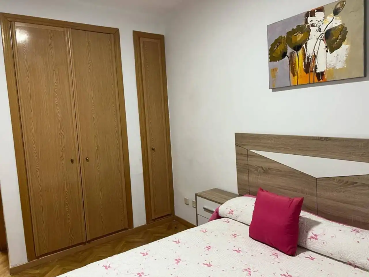 Habitación de Piso de alquiler en Ocaña con Calefacción, Jardín privado y Parquet