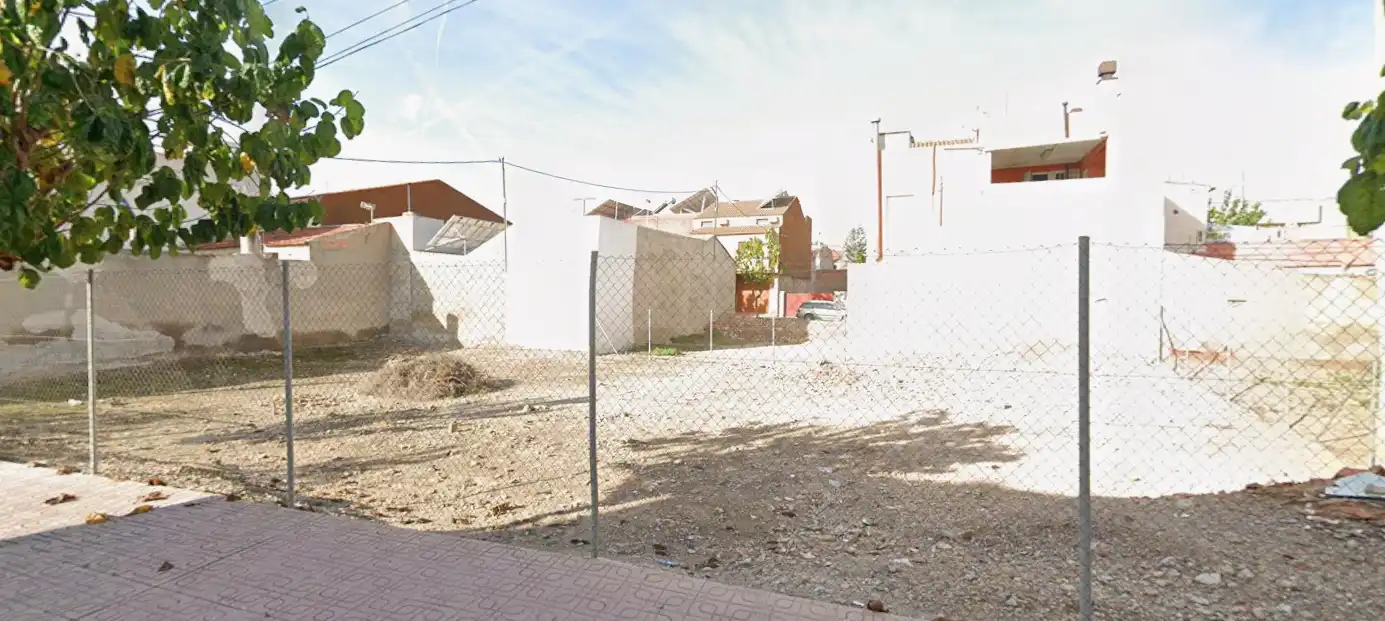 Terreno residencial en venta en Avenida de las Américas 32