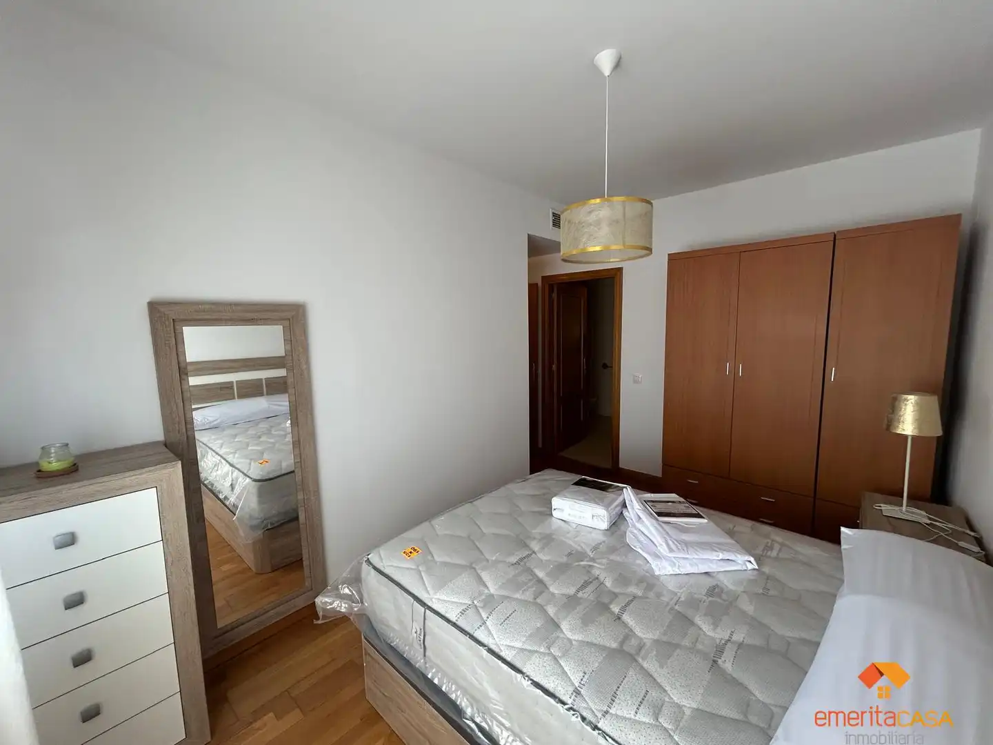 Schlafzimmer von Wohnung zur Miete in Mérida mit Klimaanlage, Parkett und Abstellraum