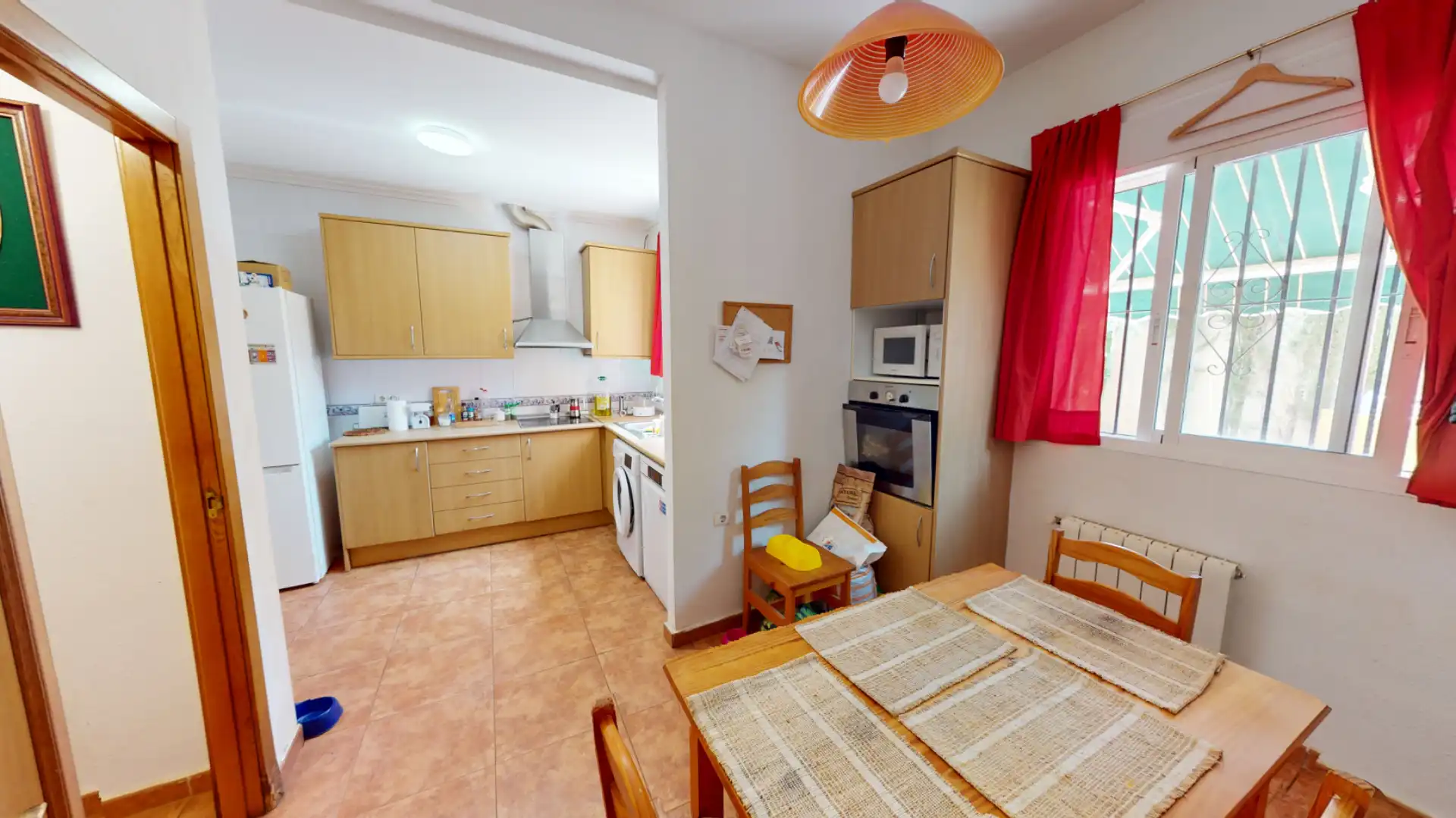 Casa pareada con terraza en venta en Carrer les Oliveres, imagen 12