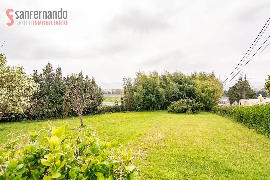 Finca rústica en venta en Torrelavega  con Trastero