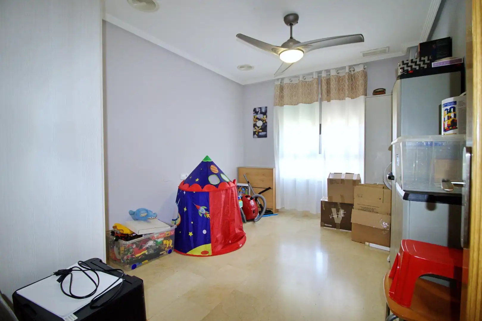 Flat for sale in Elche / Elx  with Air Conditioner and Alarm