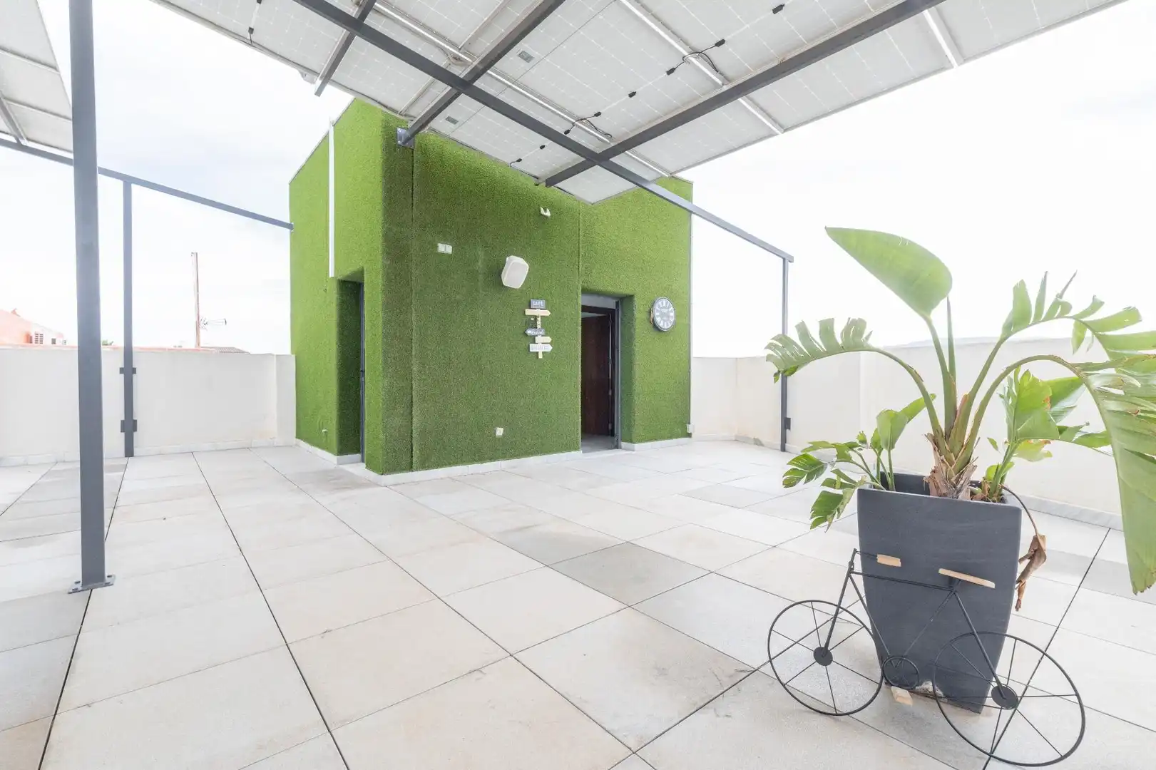Edificio en venta en Avenida Juan Carlos I, Campos del Río
