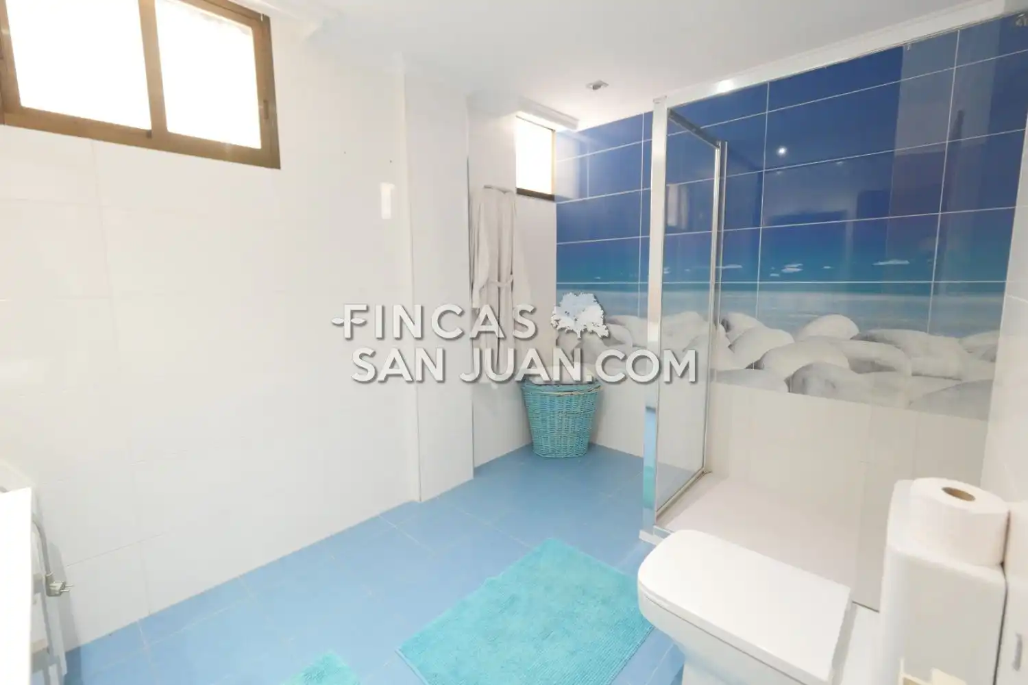 Baño de Casa o chalet en venta en Mutxamel con Terraza, Piscina y Balcón