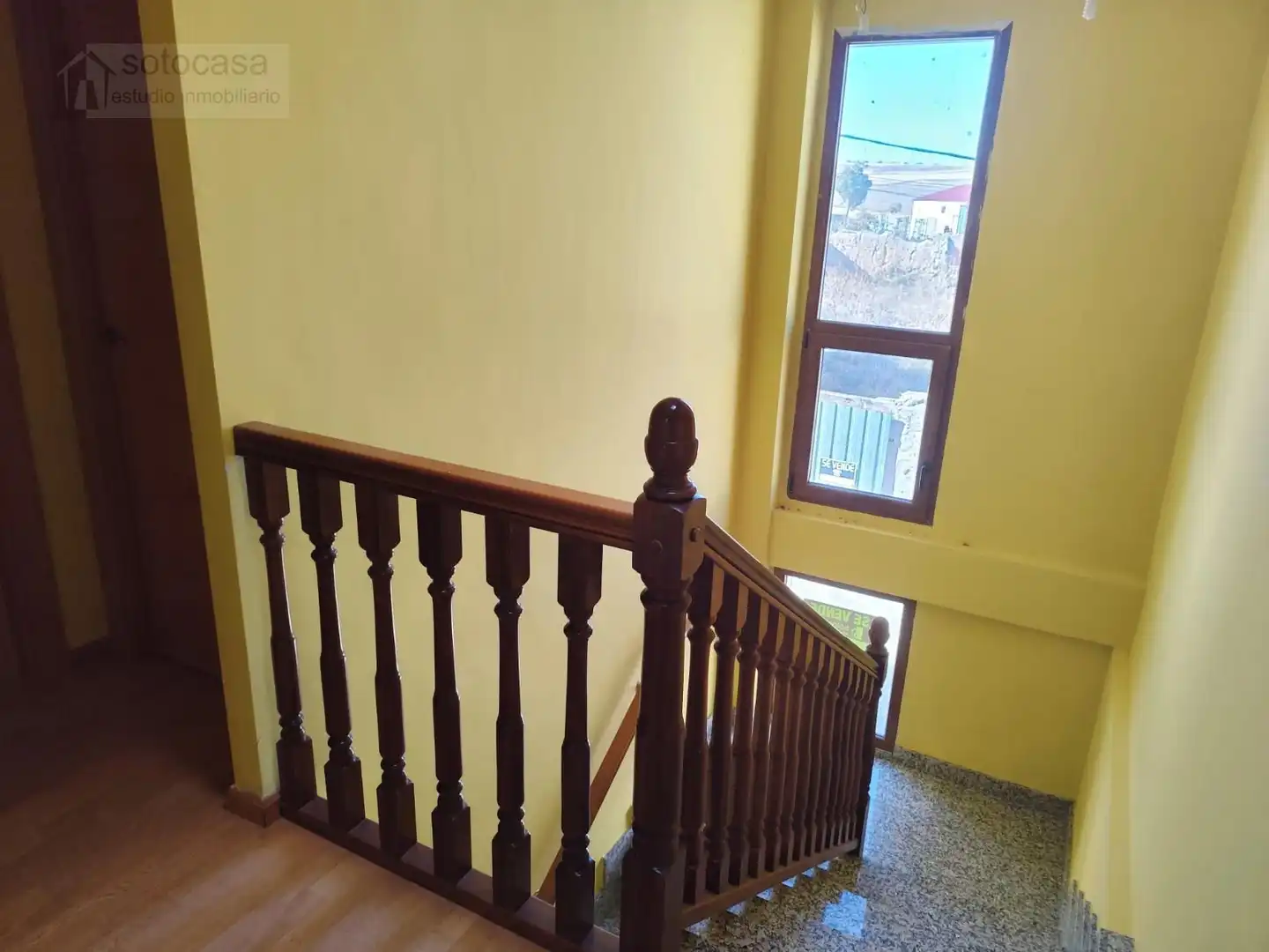 Casa adosada en venda en Corcos amb Calefacció