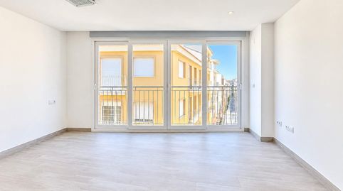 CASA DE DISEÑO A ESTRENAR CON GARAJE EN PILES CONSTRUIDA EN 2024. PISCINA CHILLOUT PRIVADA., imatge 2