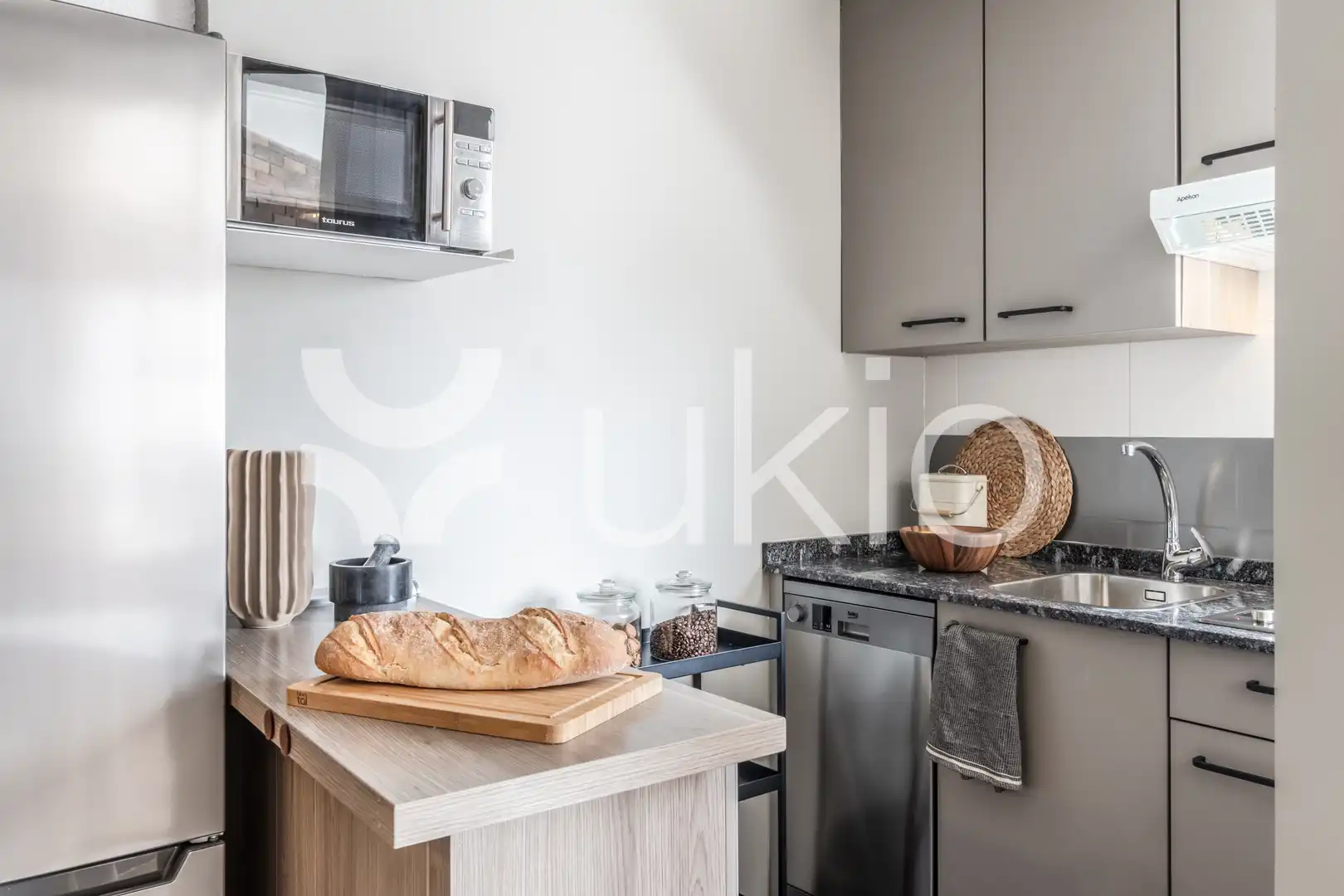 Appartement compact avec terrasse à louer à Calle de Orense, imagen 13