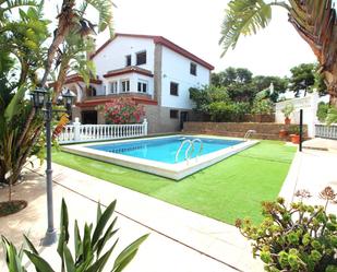 Swimming pool of House or chalet for sale in Oropesa del Mar / Orpesa  with Terrace, Swimming Pool and Balcony