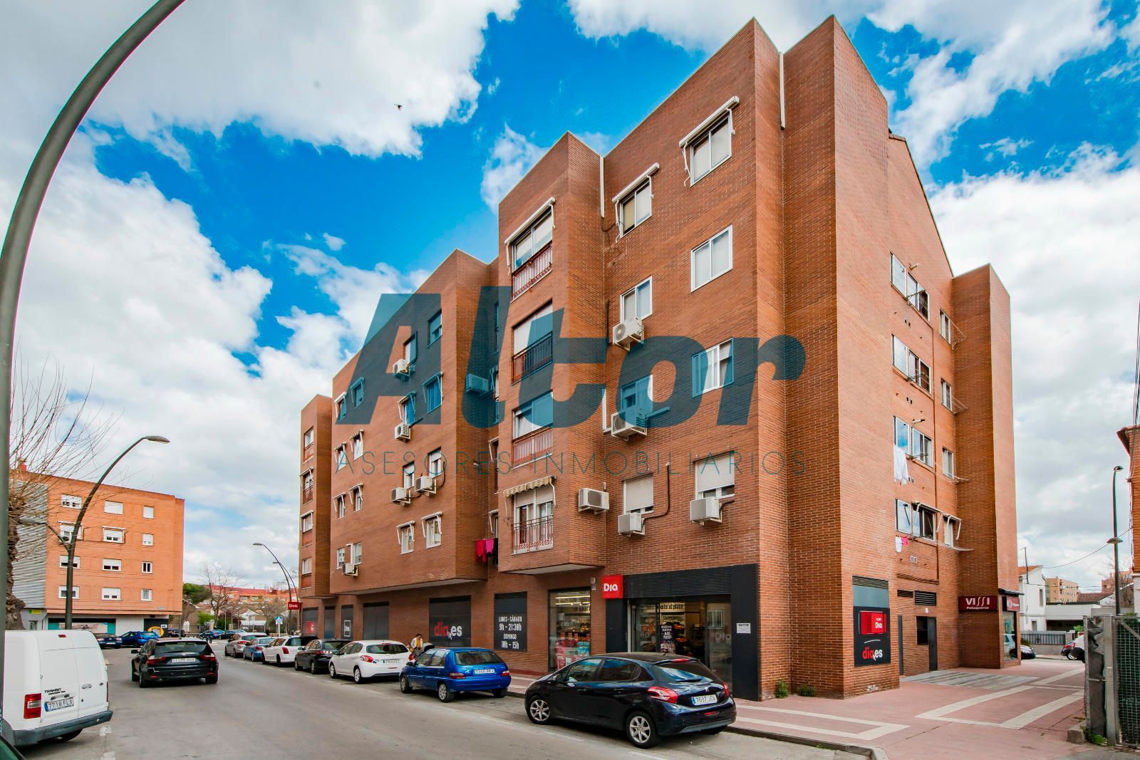 Vista exterior de Local en venda en Getafe