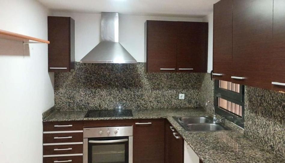 Photo 1 of Flat for sale in Olot, Girona