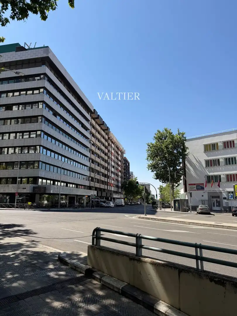 Vista exterior de Piso de alquiler en Madrid con Aire acondicionado y Terraza