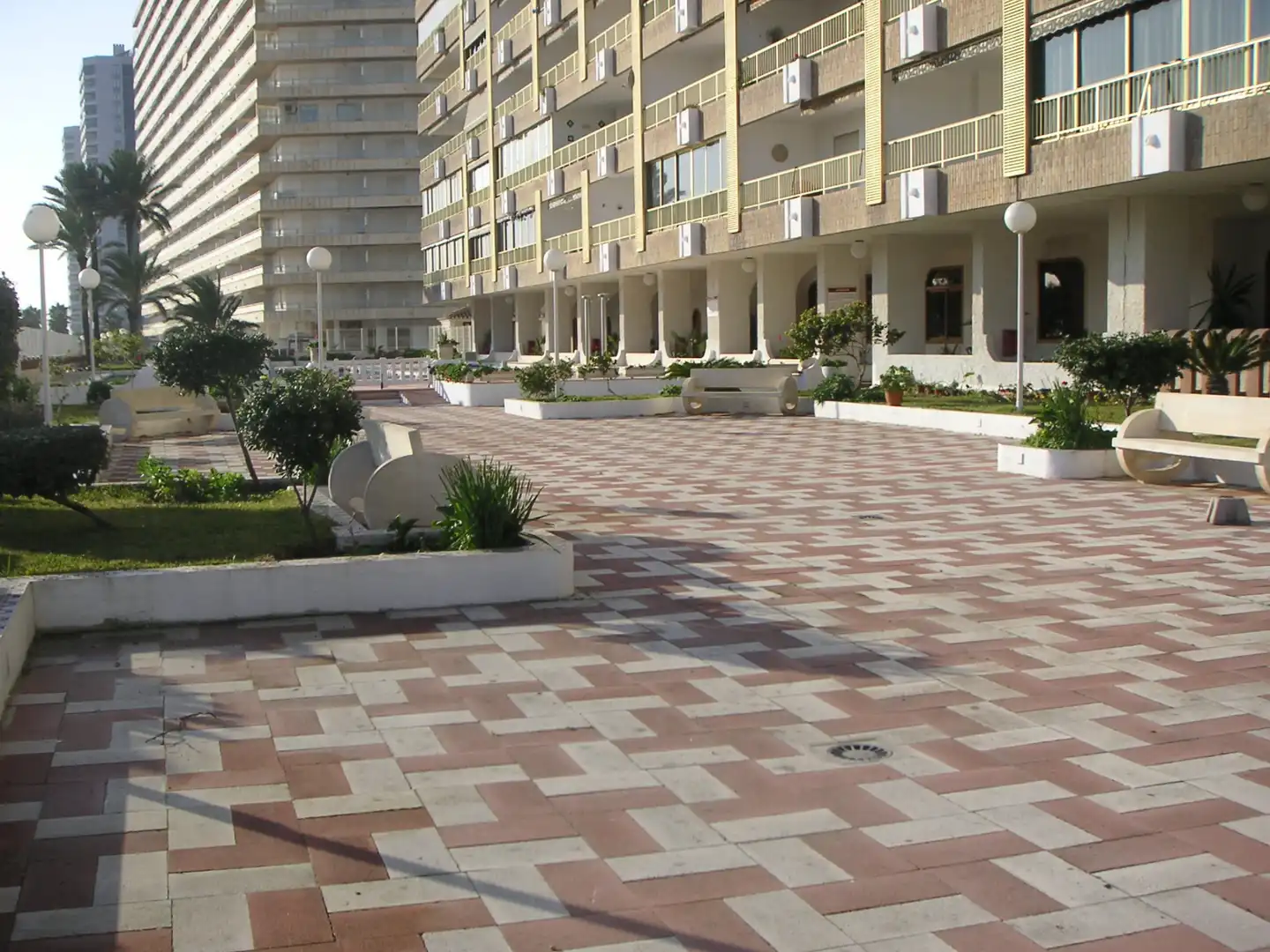 Appartement compact avec terrasse à louer à Avinguda Alacant 13, imagen 12