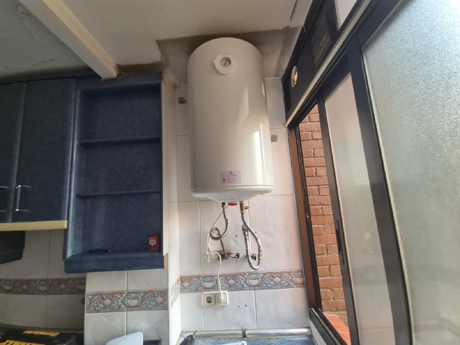 Piso en venta en Palomeras Bajas